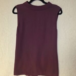 Ann Taylor Plum Purple Sleeveless Top Cute Tie In The Back Detail Hook And Eye.